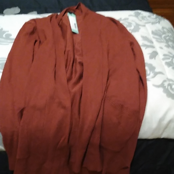 Cardigan - Picture 1 of 2